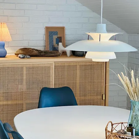 Cozy House In Close To Shopping And Ferienhaus *