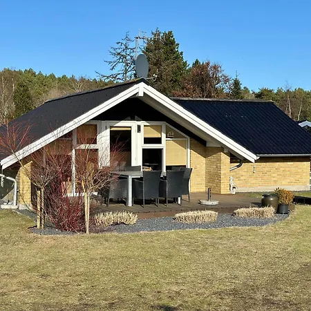 Cozy House In Close To Shopping And Ebeltoft